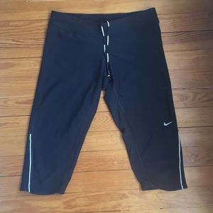 Nike Running black cropped leggings